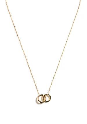 9 Carat Gold Linked Rings Necklace, Yellow Gold