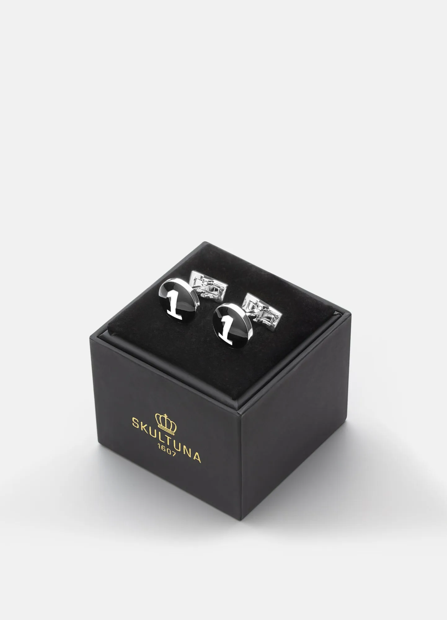 Cufflinks | The Racer | Silver | Black & White