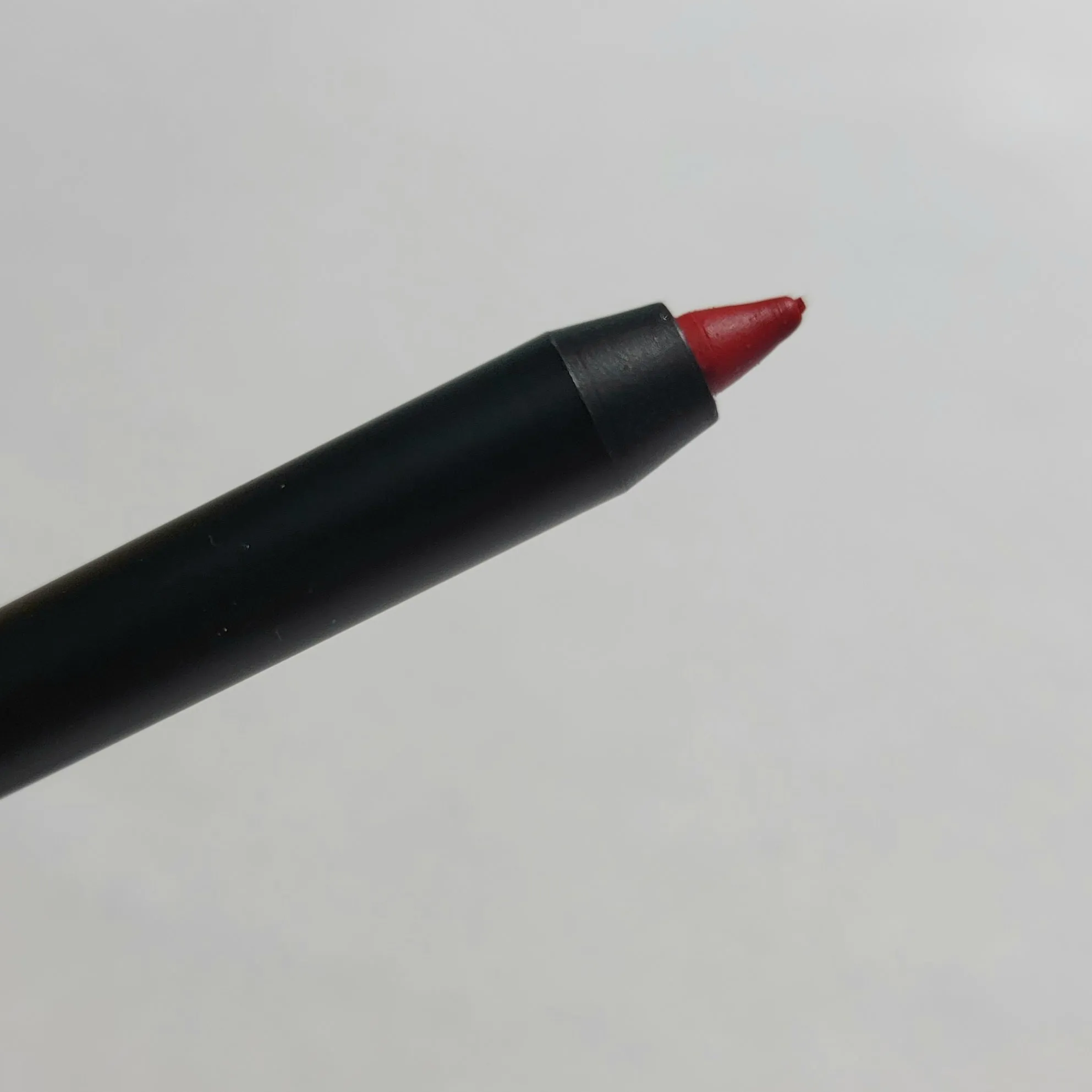 Gemstone Eyeliner - CARNELIAN (Red)