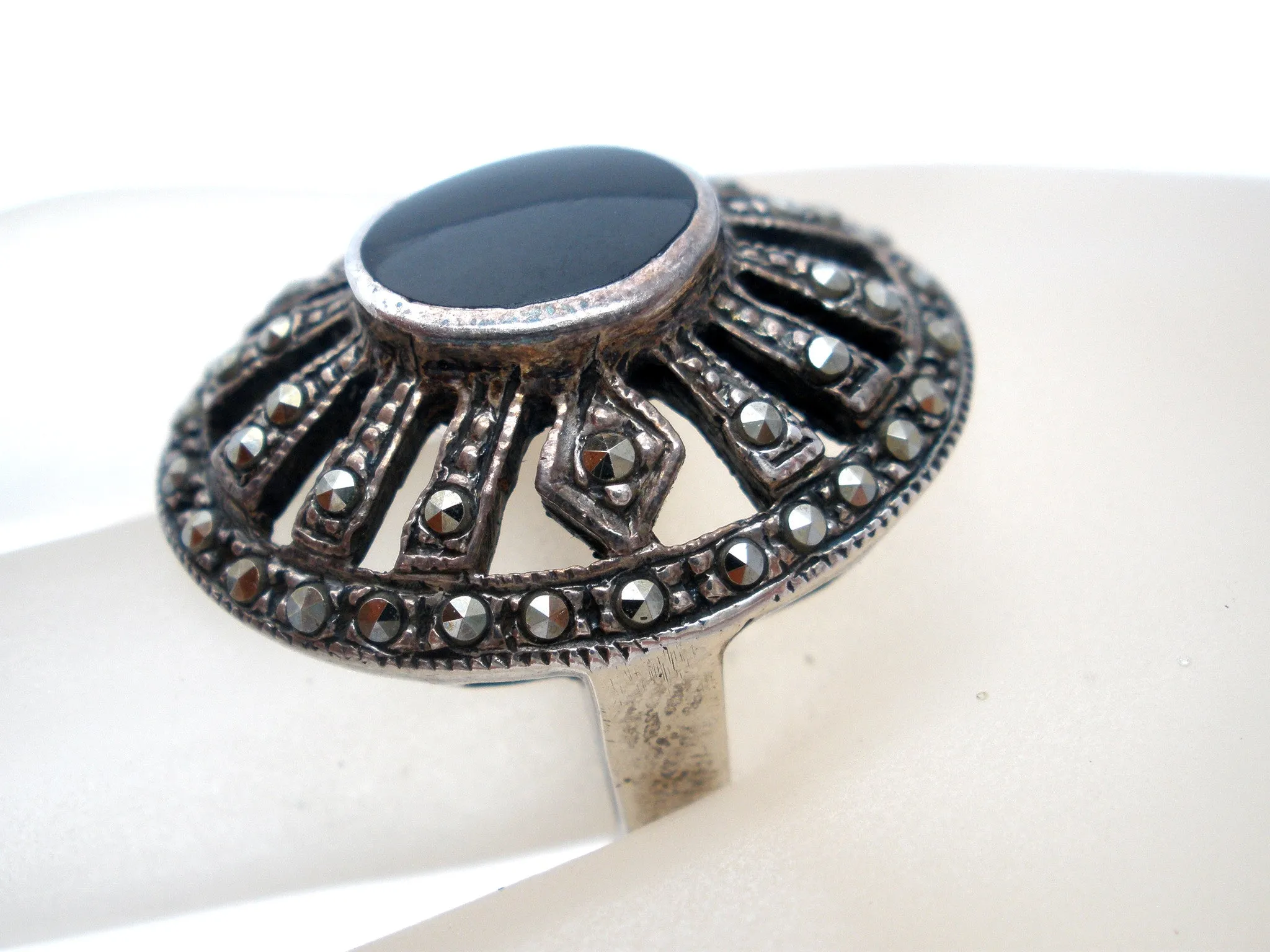 Sterling Silver Black Onyx & Marcasite Ring Size 5